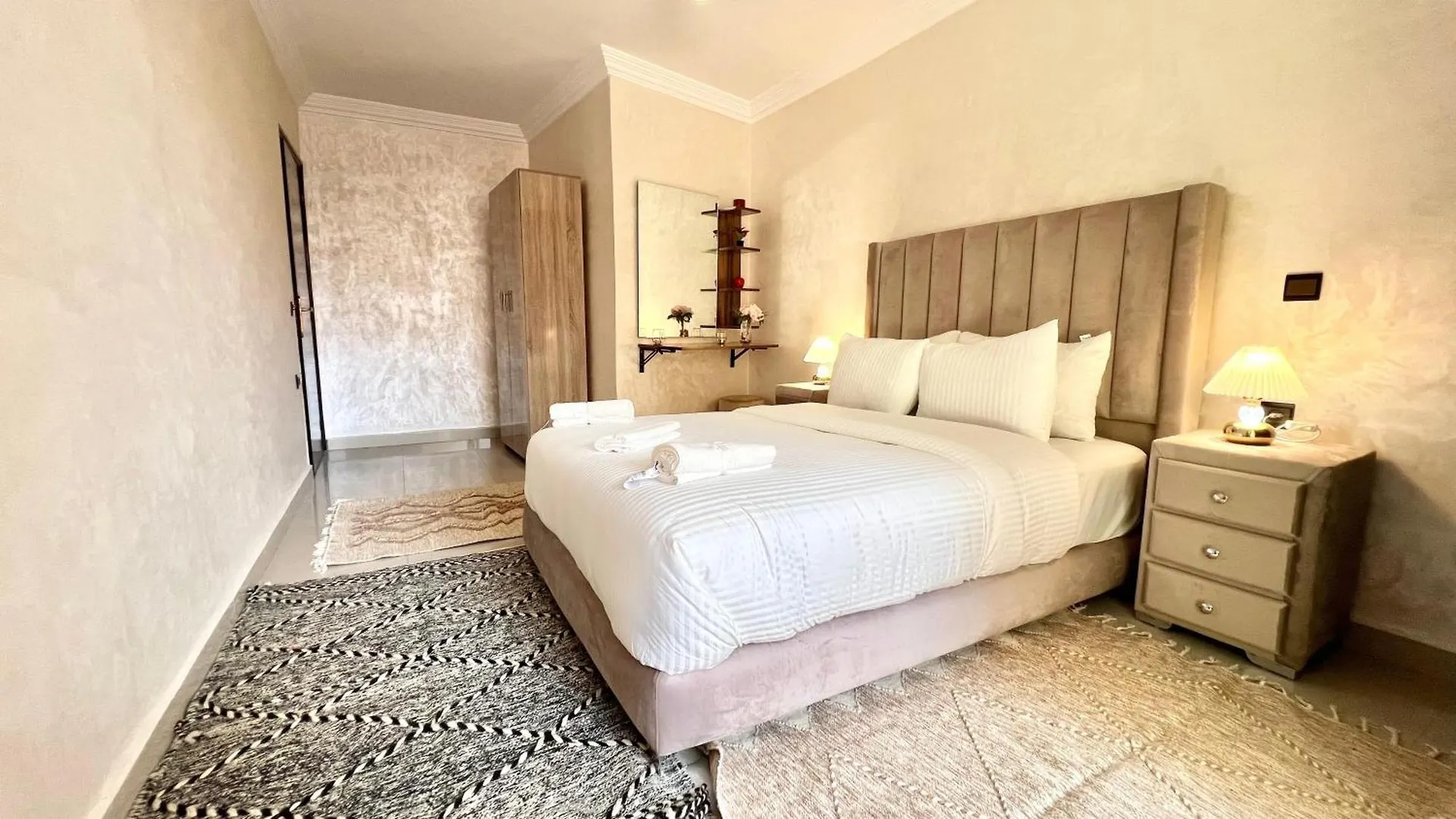 Appartement De Luxe Avec Jacuzzi Prive & Terrasse Au Coeur De Marrakech Μαρακές 0*,  Μαρόκο